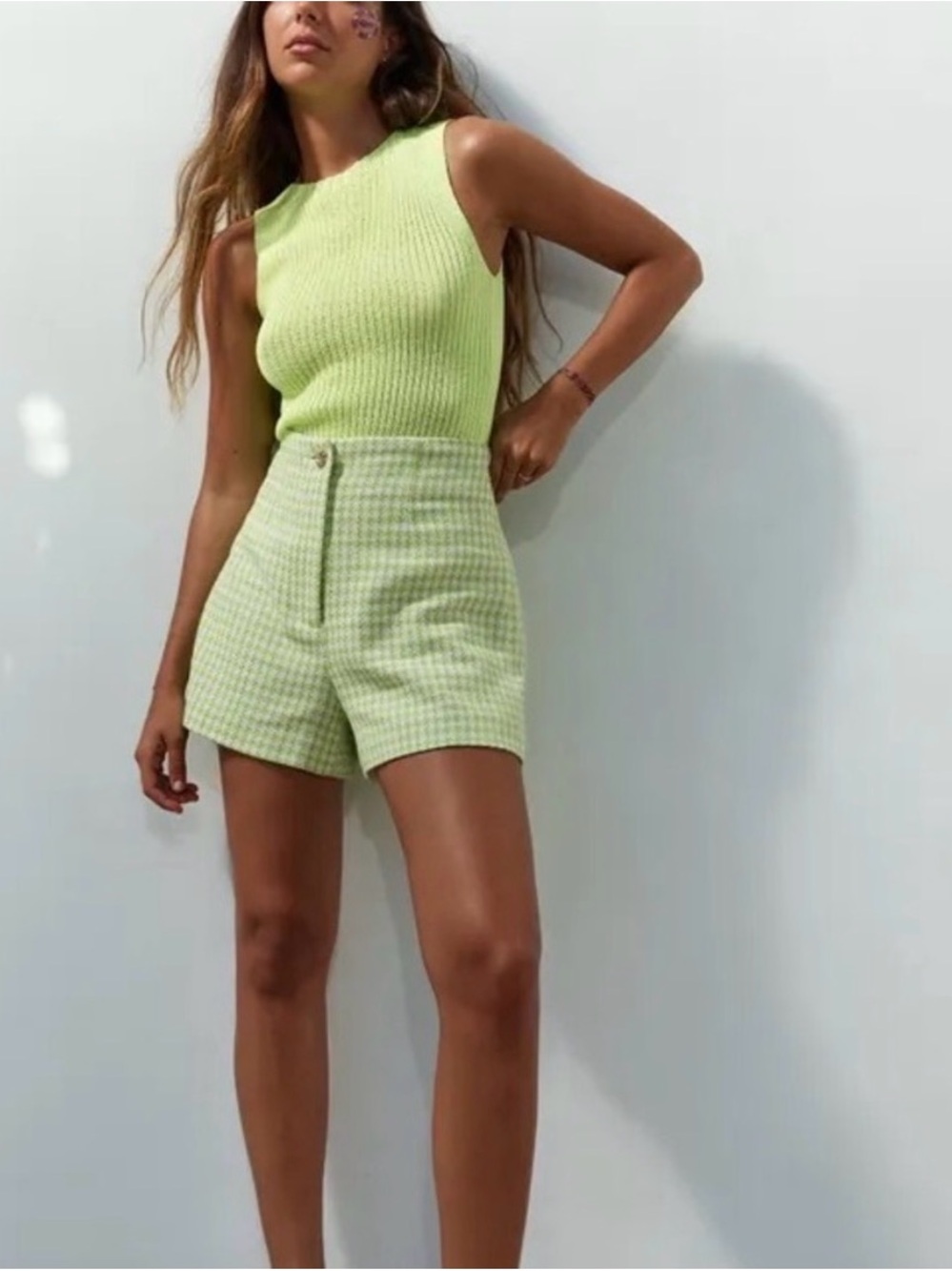 Zara Light Green High-Waist Tweed Shorts missing button